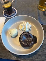 Schokoküchlein Mit Eis Und Sahne